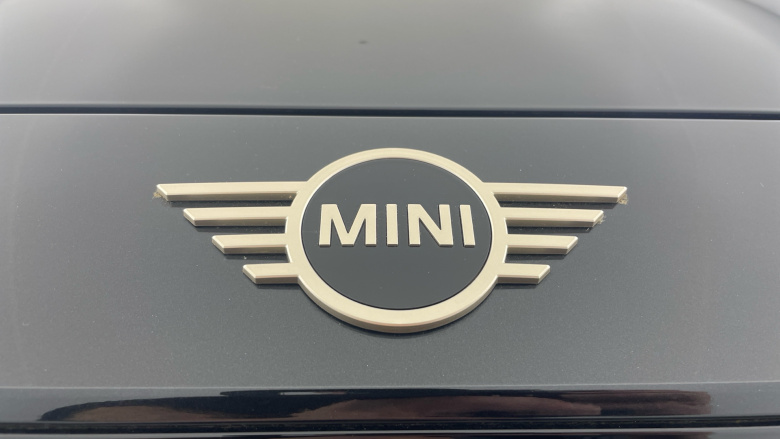 MINI Cooper 160kW SE Classic [Level 2] 54kWh 3dr Auto Electric Hatchback